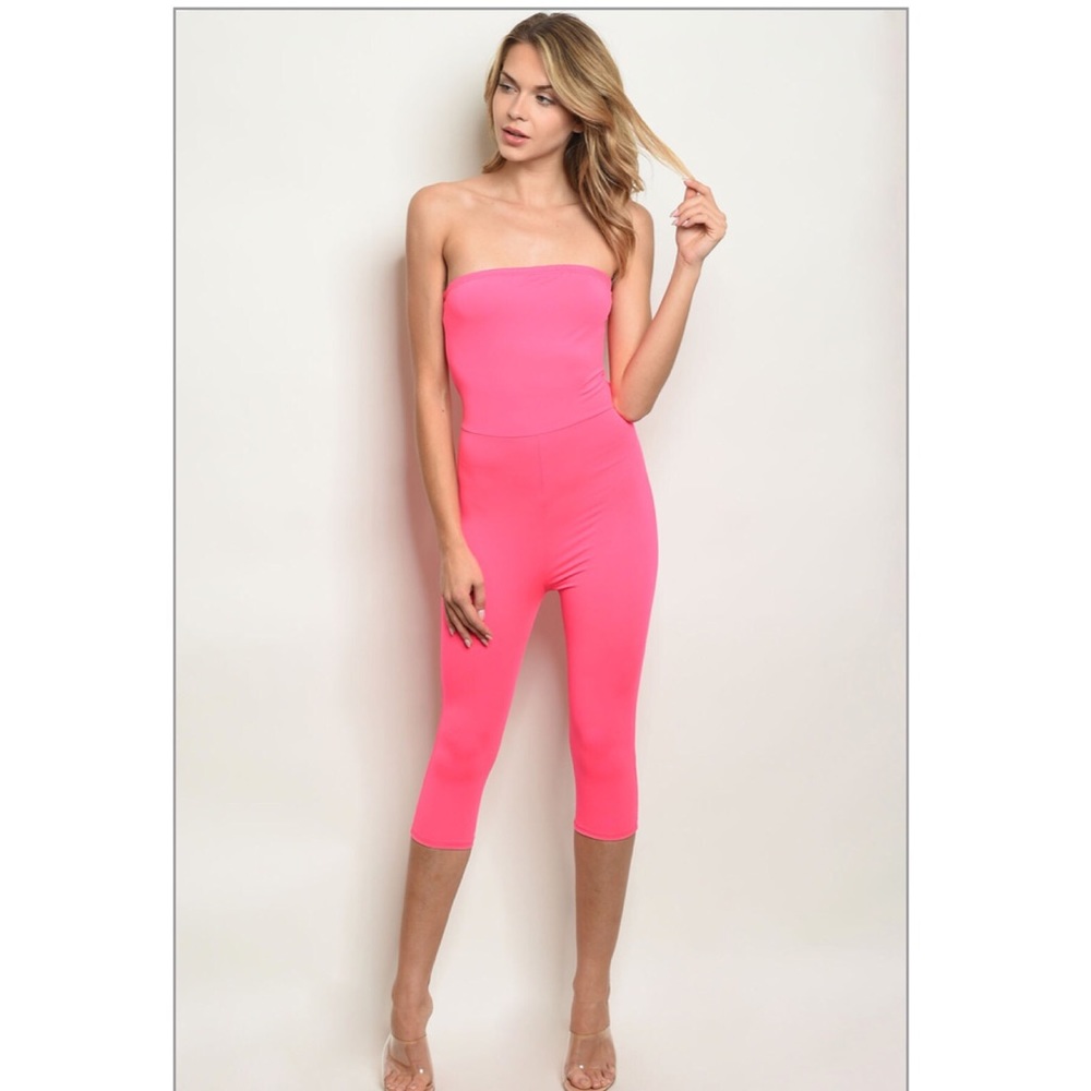 💕Neon Pink Jumpsuit 💕